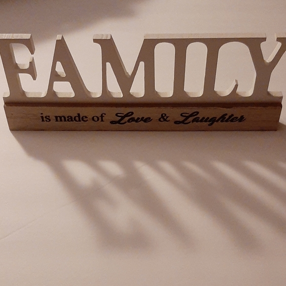 Home decor - Picture 3 of 3